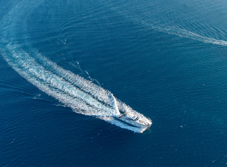 Kelowna-Yacht